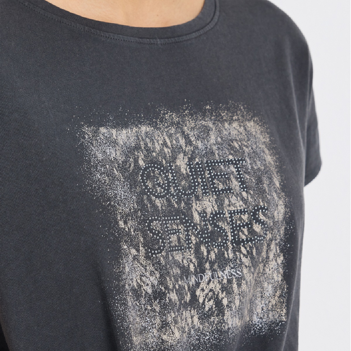 Street One washed tee studs