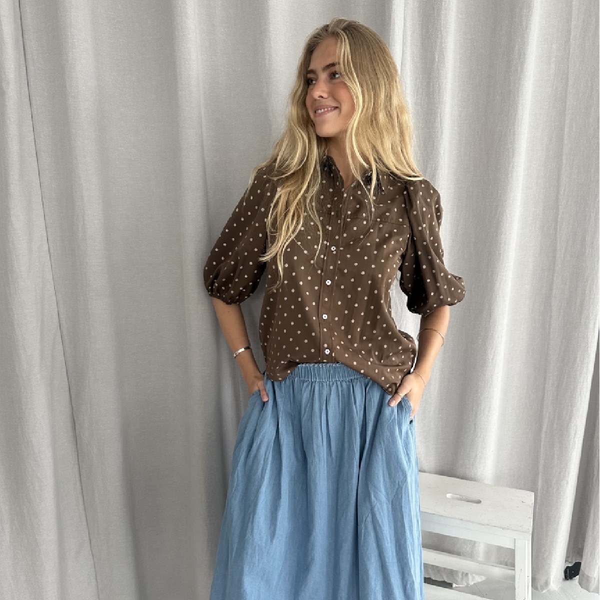 Continue bluse Alicia small dot brown