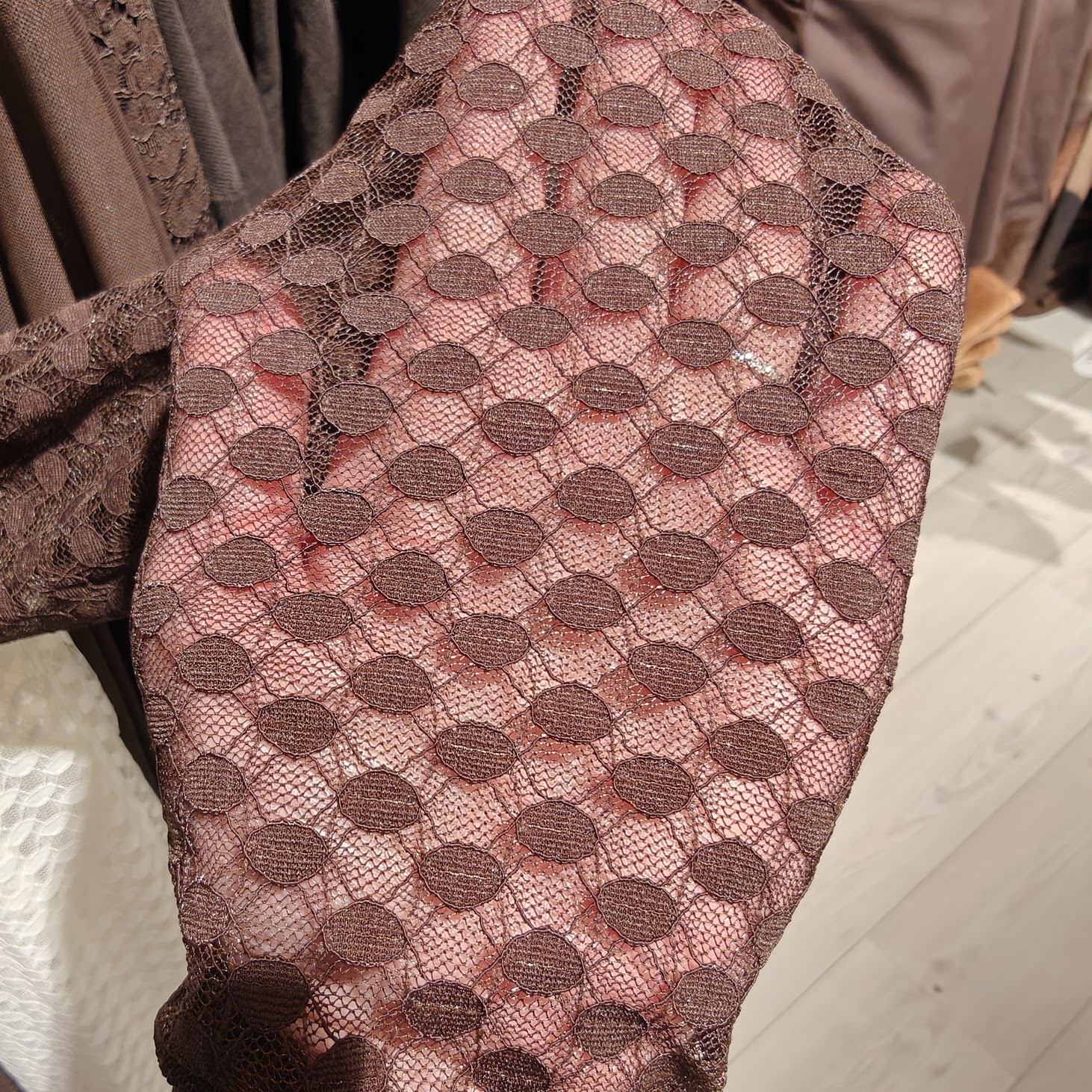Luxzuz Segberg Lace Tshirt Suitcase Brown